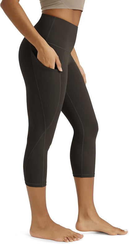 Women's High Waisted Yoga Capris with Pockets, Tummy Control Non See Through Workout Athletic Running Capri Leggings