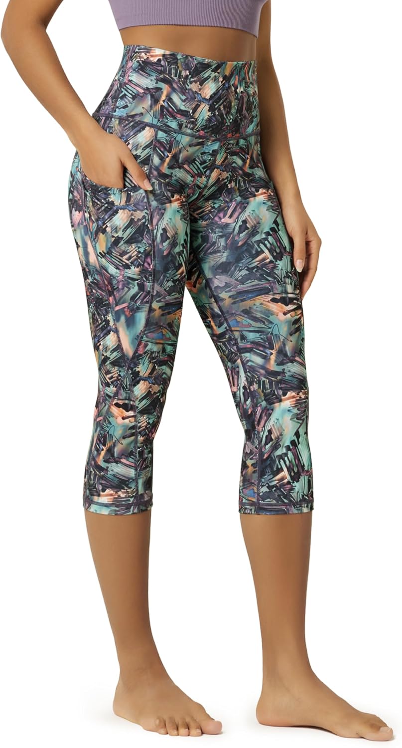 Women's High Waisted Yoga Capris with Pockets, Tummy Control Non See Through Workout Athletic Running Capri Leggings