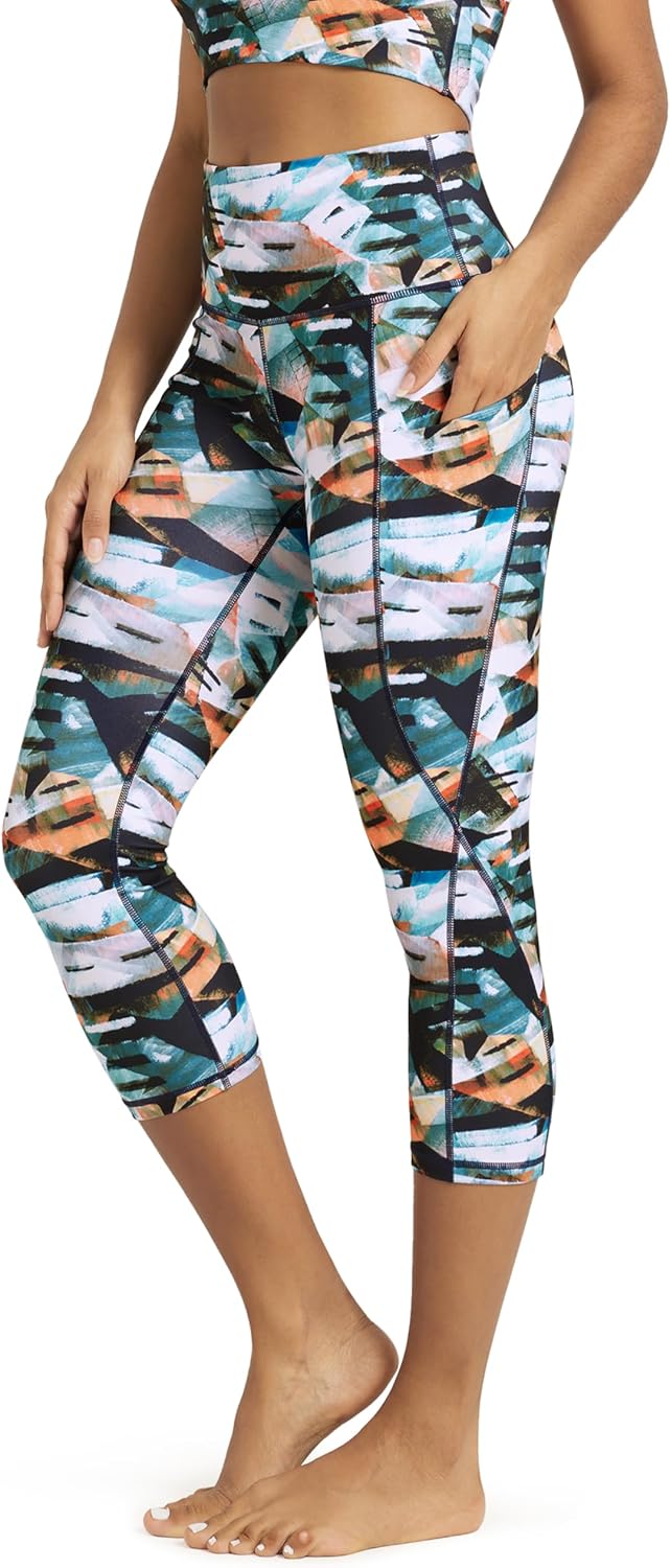 Women's High Waisted Yoga Capris with Pockets, Tummy Control Non See Through Workout Athletic Running Capri Leggings