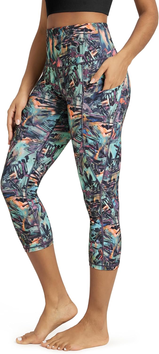 Women's High Waisted Yoga Capris with Pockets, Tummy Control Non See Through Workout Athletic Running Capri Leggings