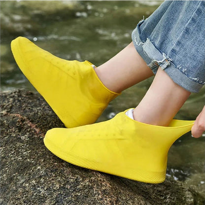 Waterproof Rain Shoe Cover – Non-slip sole & easy on/off – Reusable, perfect for wet weather or muddy walks – fits most shoes